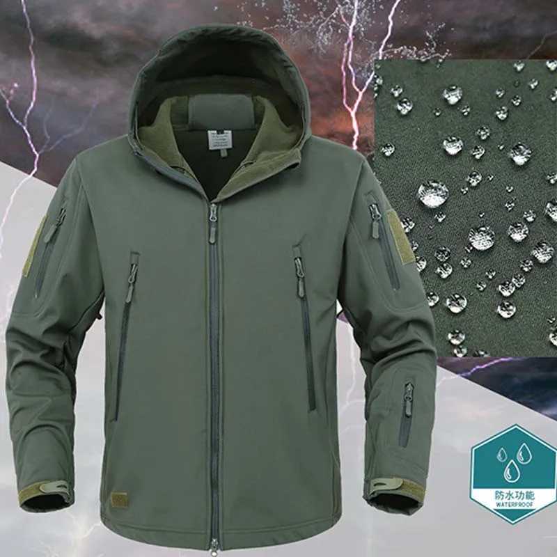 Mens Winter Tactical Jacket Softshell Waterproof Hooded Fleece Thermal Top Outdoor Fishing Hiking Camping Ski Hunting Pants J251029