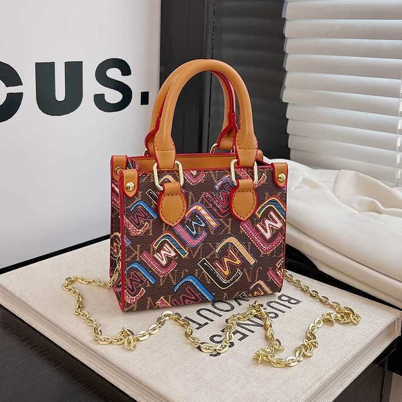 Elegant Womens Shoulder Bag Luxury Brand Leather Handbag For Ladies Popular Classic Crossbody Tote Messenger W251029