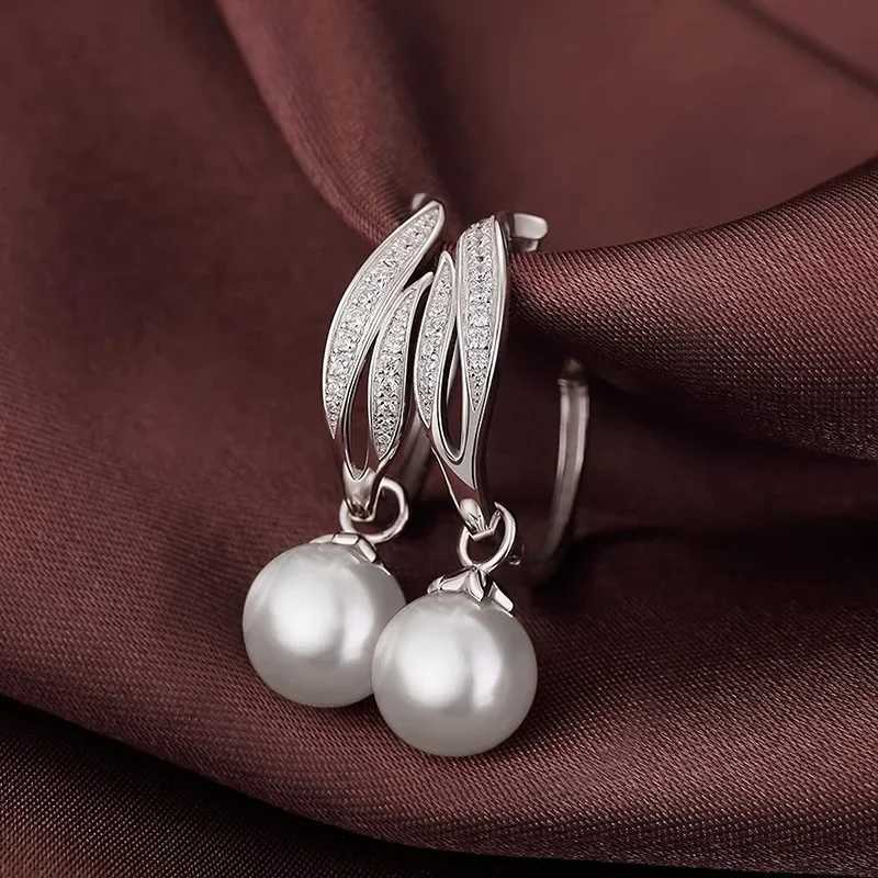 925 Silver Light Luxury Pearl Micro Inlaid Zircon Geometric Earrings Elegant and Highend Personalized Temperament JewelryW251029