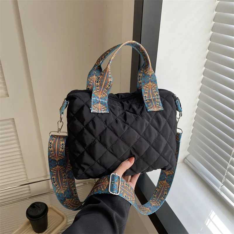 Wen Wide Shoder Belt Handbag FallWinter Rhbus Space Cott Shoder Bag Large Capacity AllMah Shopping Tote Bag1 D251029