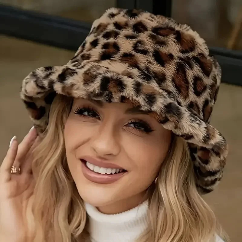 WomenS Leopard Print Plush Bucket Hat Adjustable Lightweight Winter with Fluffy Faux Fur Trim Casual Stylish 251013