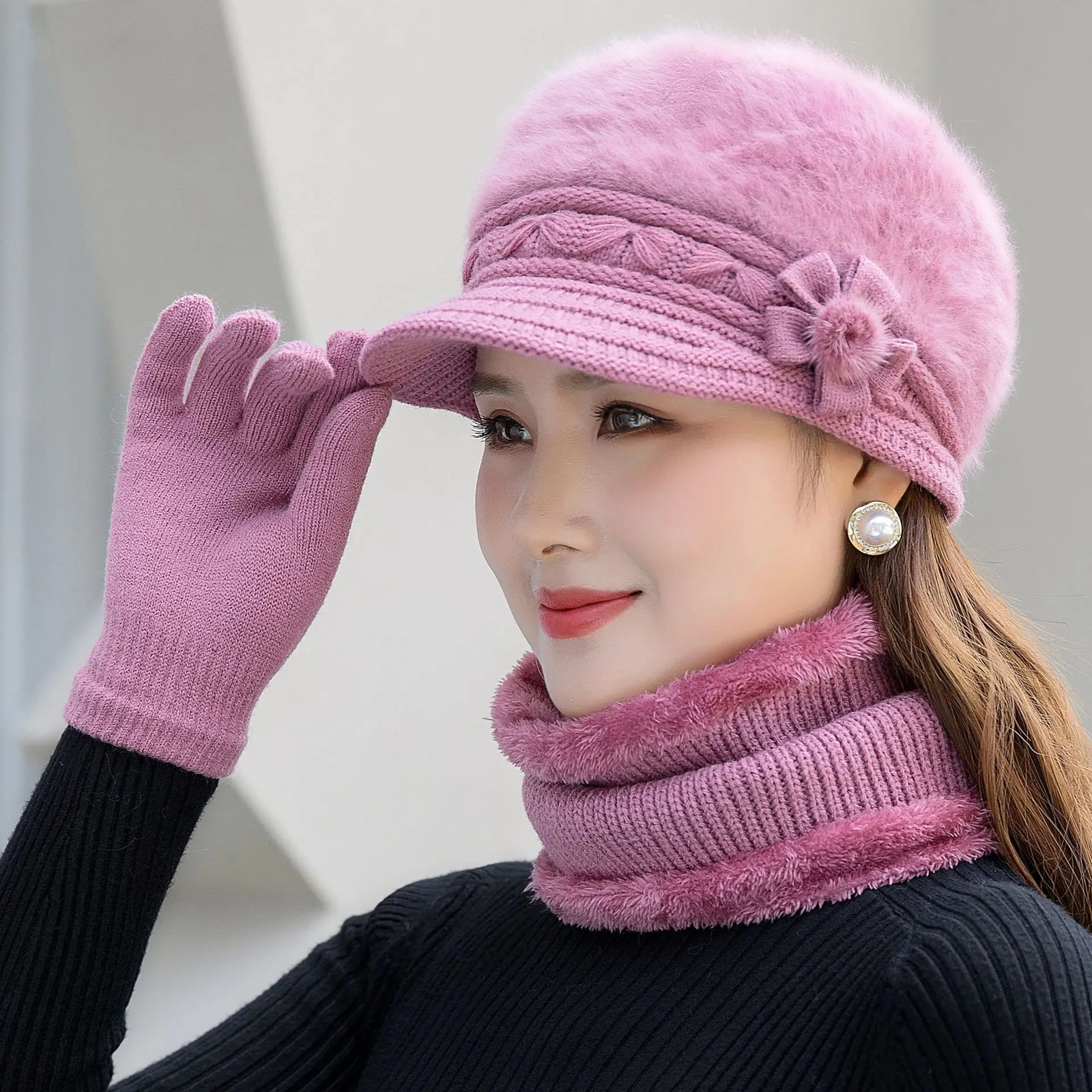 Women Winter Hat Keep Warm Cap Add Fur Lined Hat Scarf Warm Set Fashion Hat For Women Casual Faux Fur Flower Knitted Hat 251029