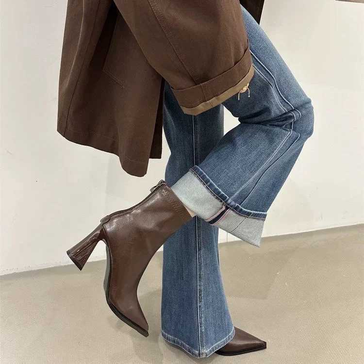 2025 Women Fashion Chelsea Ankle Boots Basic High Heels Boots Pointed Toe Shoes Women Band Nonslip Comfortable Boots 9989 Z251029