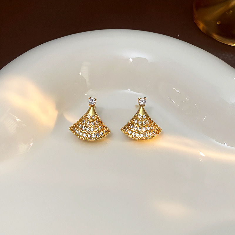 Diamond earrings Luxury earrings Pearl unique design Ginkgo leaf earrings Zircon fan-shaped earrings free shipping gift for women gold earrings stud e