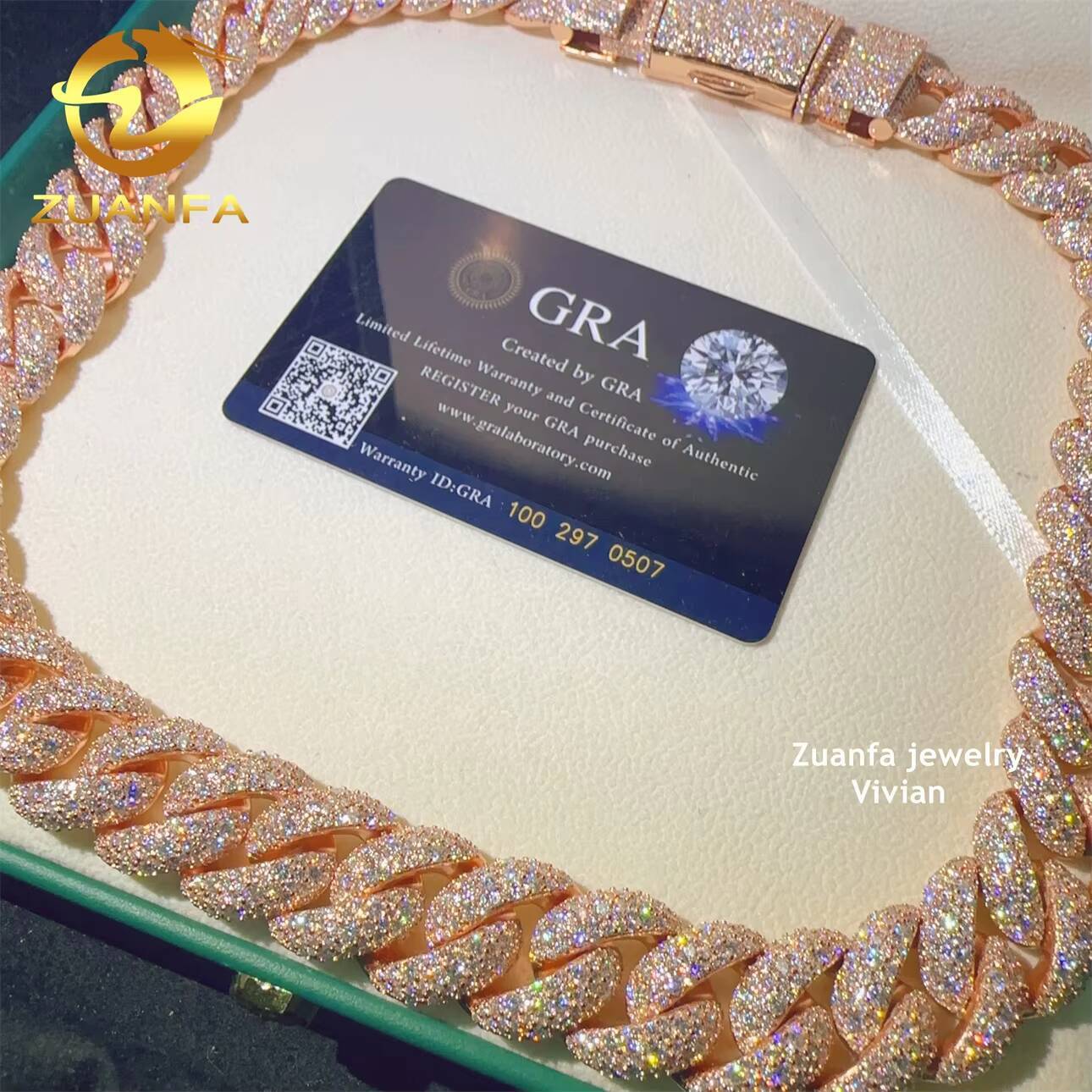 18MMCuban Link Moissanite Iced Out Necklace Lab Grown Diamond Necklace Sterling Silver 925 VVS Moissanite Hip Hop Cuban Chain