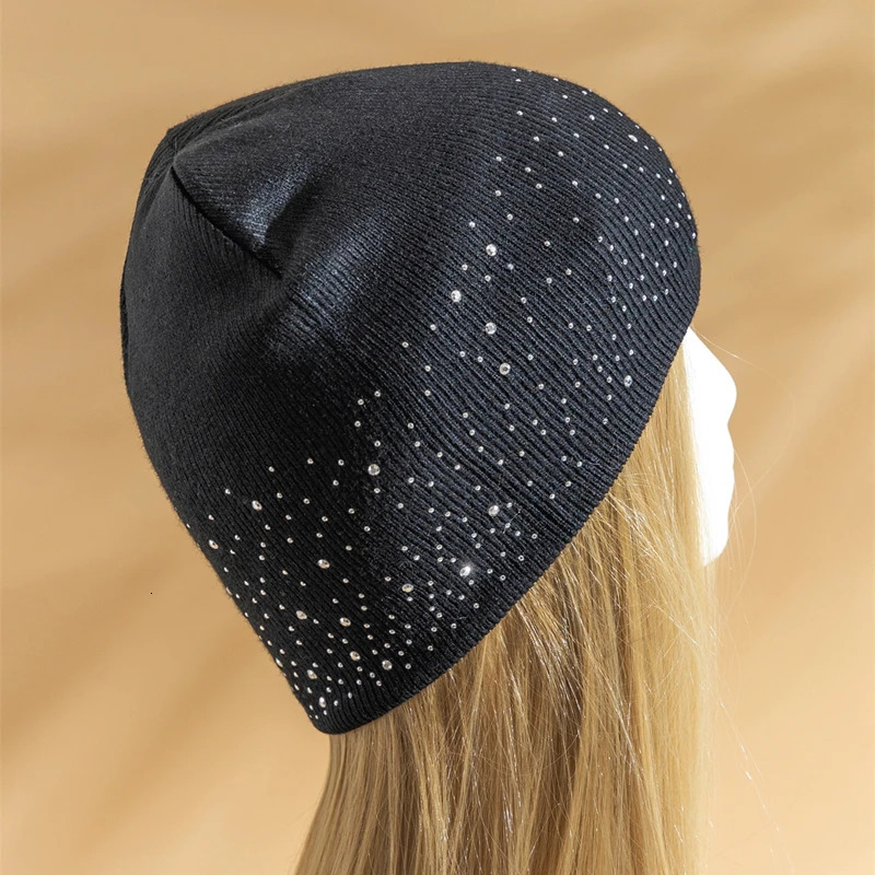 Women Casual Winter Fall Hat Stylish Shiny Rhinestone Decor Womens Beanie Outdoor Streetwear Knitted Hat 251029