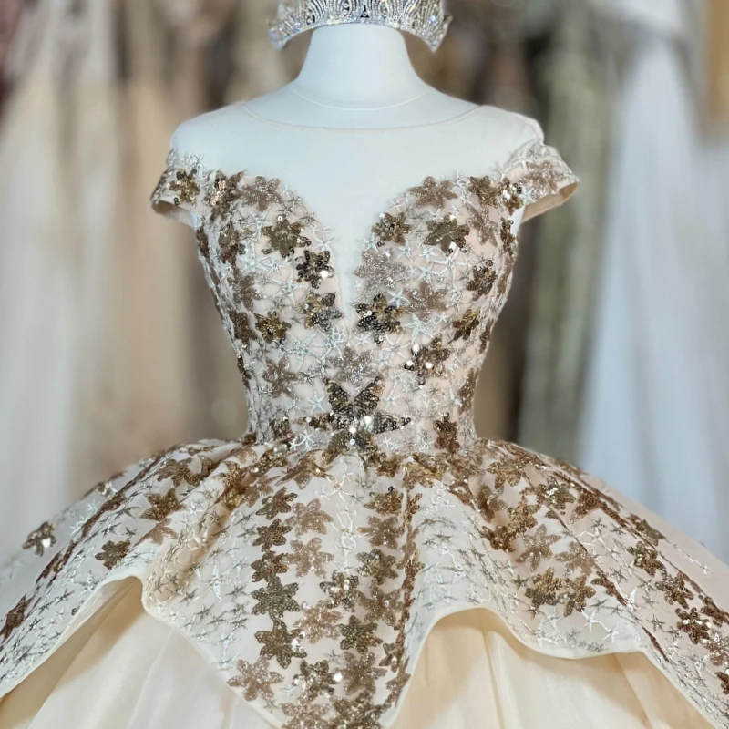 Khaki Shiny Ball Gown Quinceanera Dresses Off The Shoulder Gold Applique Beads Tull Party Birthday Sweet 16 Dress Vestidos 15 Anos