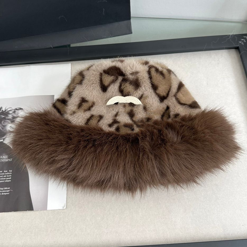 Designer Autumn Win… - image