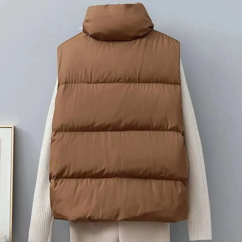 2025 Winter Warm Cropped Vest Jackets For Women Fashion Sleeveless Stand Collar Zip Up Puffer Waistcoat Street Style Outwear 251029