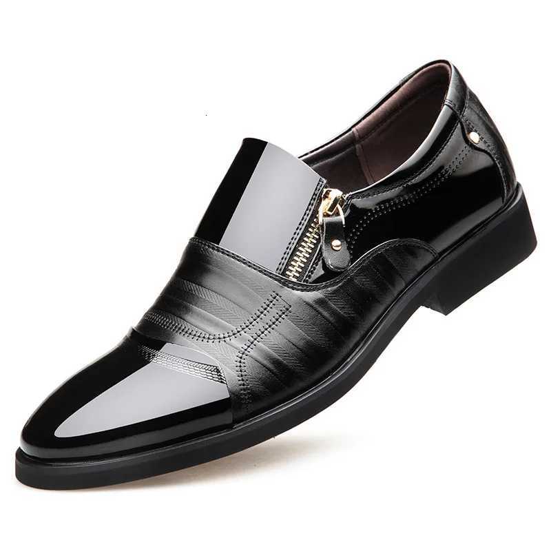 2025Mens Leather Shoes Sharp Pointed Outdoor Anti Slip Flat Fashion Business Zipper Footwear Casual Comfort Male Shoes Z251029