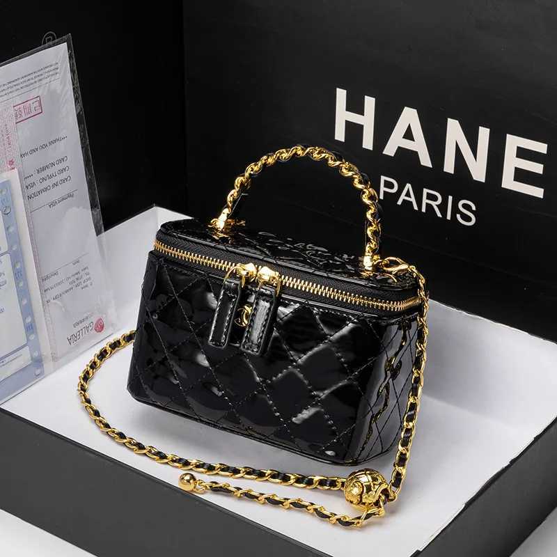 Fashionable Womens Shoulder Bag Leather Crossbody Messenger Handbag Tote Luxury Brand Famous Designer Elegant Classic W251029