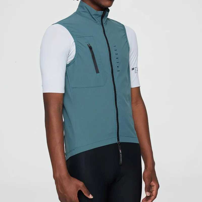 Latest Model Classic Lightweight Windproof Vest Mens Wind Stretch Fabric with Two Way Zipper Versatile Tops for Mens Clothing W251029