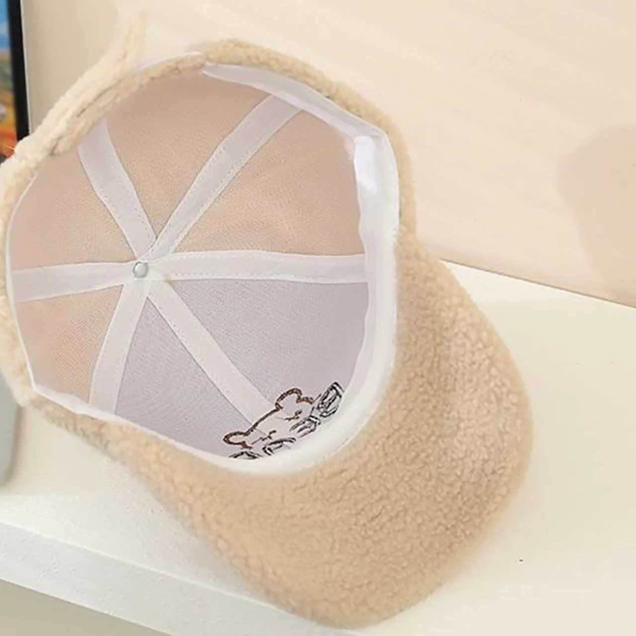 Autumn Winter Kids Plush Basebal Hat Bear Embroidered Baby Duck Tongue Cap Lamb Fleece Children Peaked Caps 28Year Warm Visors251028