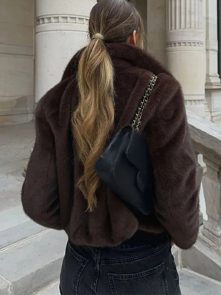 HH Winter Womens Retro Brown Chic Faux Fur Short Jacket Lapel Long Sleeve Single Chest Pocket Streetwear 251028