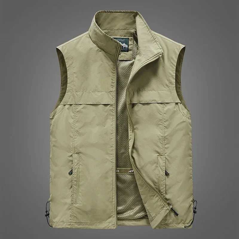 Lightweight Mens Vest Jacket Solid Color Vests Men Thin Hiking Fishing Vest Coat Shoulder Stand Collar Youth Sleeveless Jacket W251029