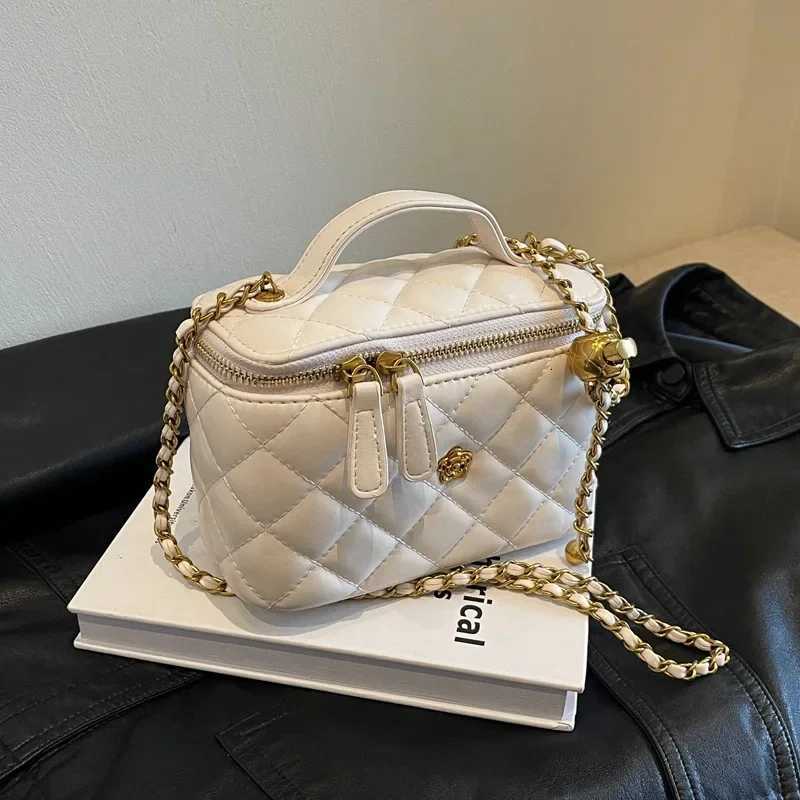 Small square bag box bag camellia rhombus chain box small bag womens shoulder messenger bag womens handbag W251029