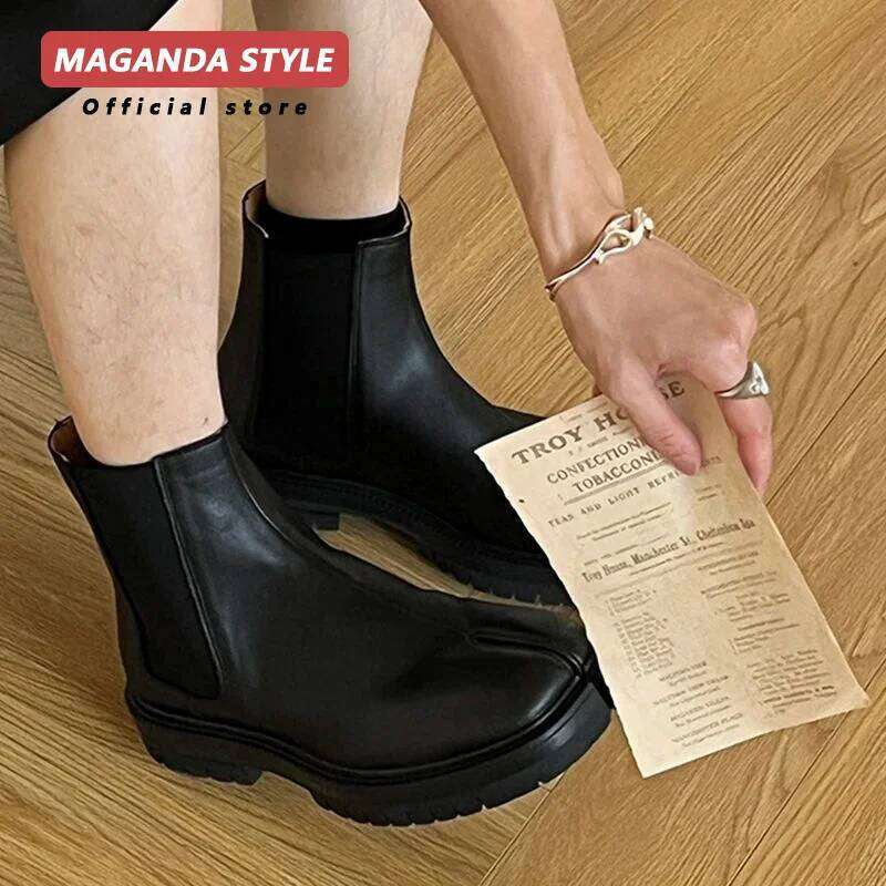 Tabi for men and women couple high top ankle leather split toe shoes British style short boots