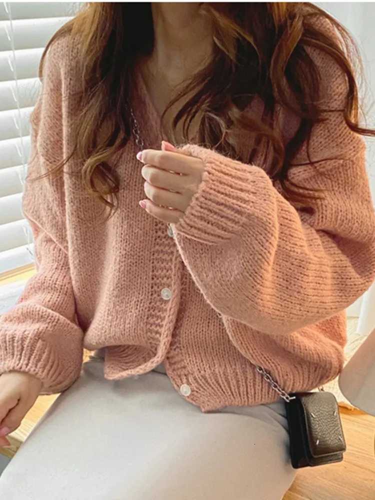 New Fashion Long Sleeve Cardigan Sweater Women Autumn Winter Casual Loose Knitted Sweater Coat Women Elegant Lady OutwearT251028