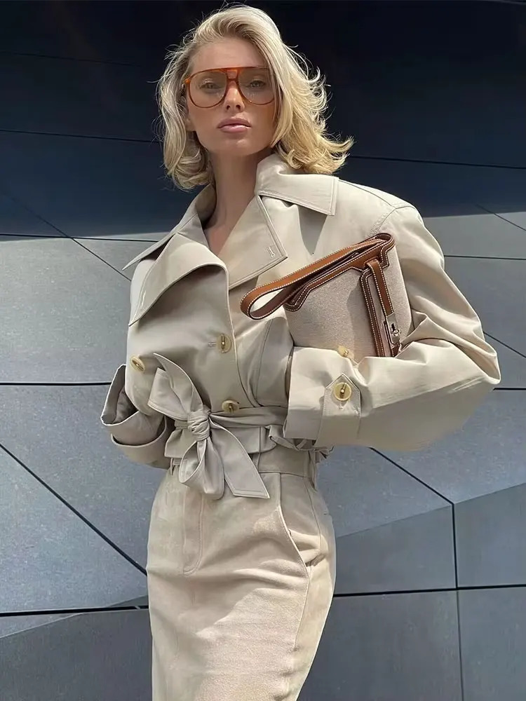 HH 2025 Spring Retro Vneck Double Breasted Womens Pocket Top Loose Jacket Womens Street Casual Laceup Short Trench Coat 251013