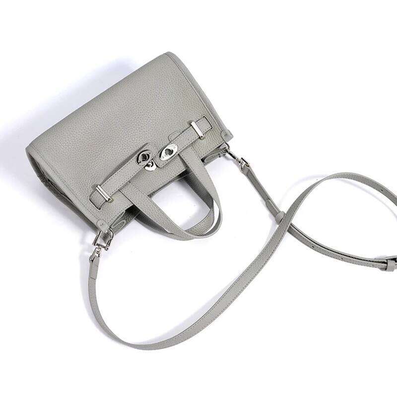 Top-Layer Cowhide Shoulder New Niche Design High-Quality Crossbody Fashion Genuine Leather Women's Hand Tote Bag 251029