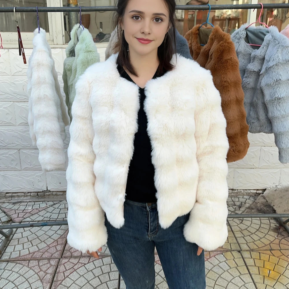 HOOOFUR Faux Fur Coat Women Style Short Fur Plush Collarless Top Short Top Autumn and Winter Warm and Trend 251029