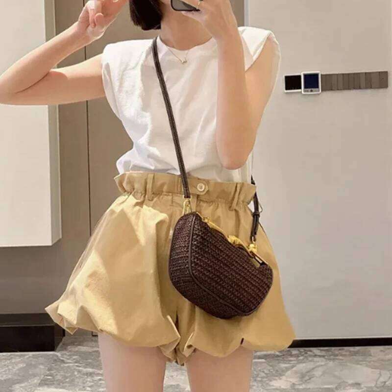 New Rattan Half-Moon Beach Shoulder Bags Women's Bucket Purse Woven Straw Handbags Casual Tote Crossbody Bag