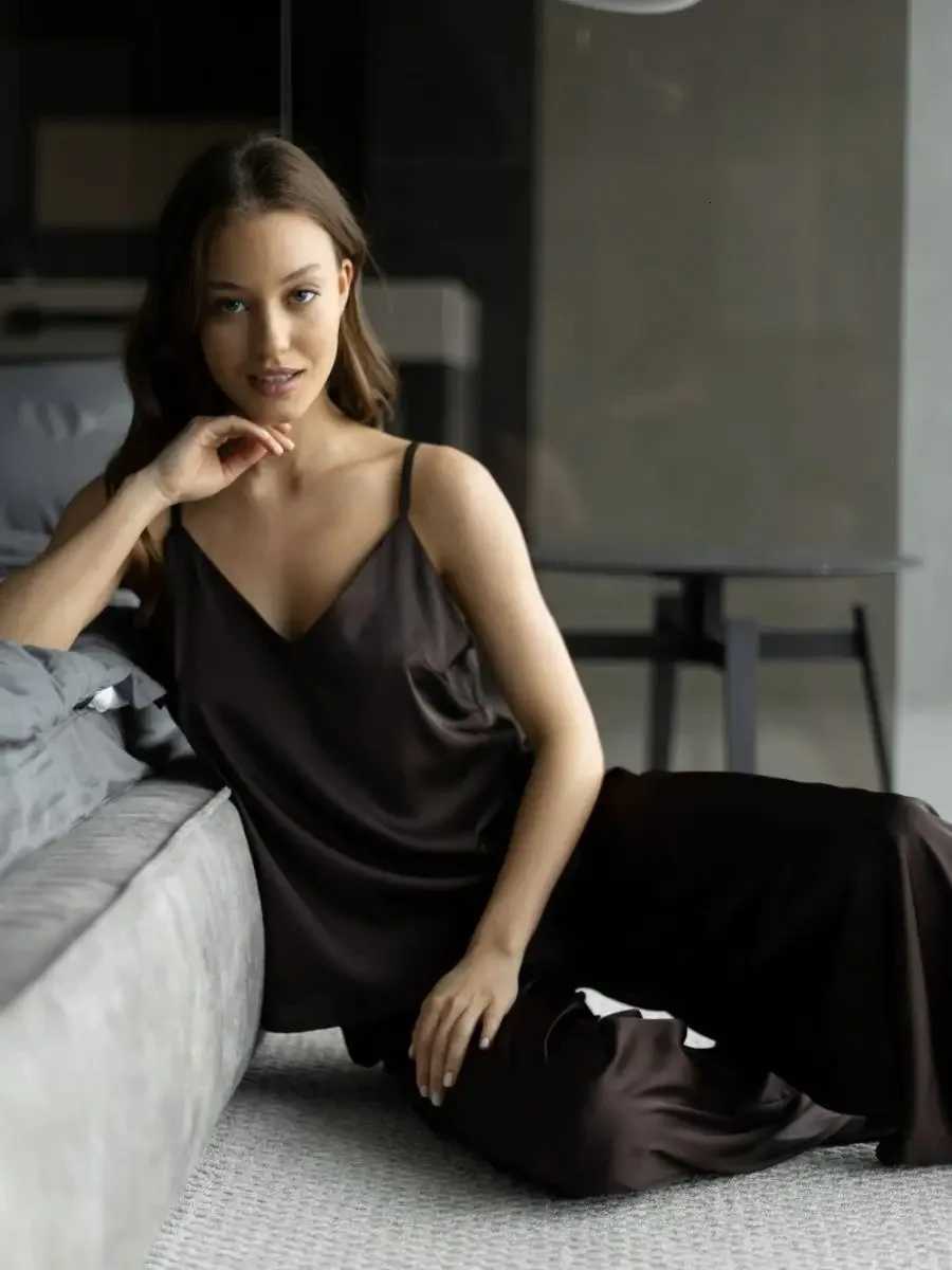 Blubelle Simulated Silk Suspender Pants Pajama Set Summer New Womens Sleeveless Nightgown Chic Comfortable Home ClothingT251029