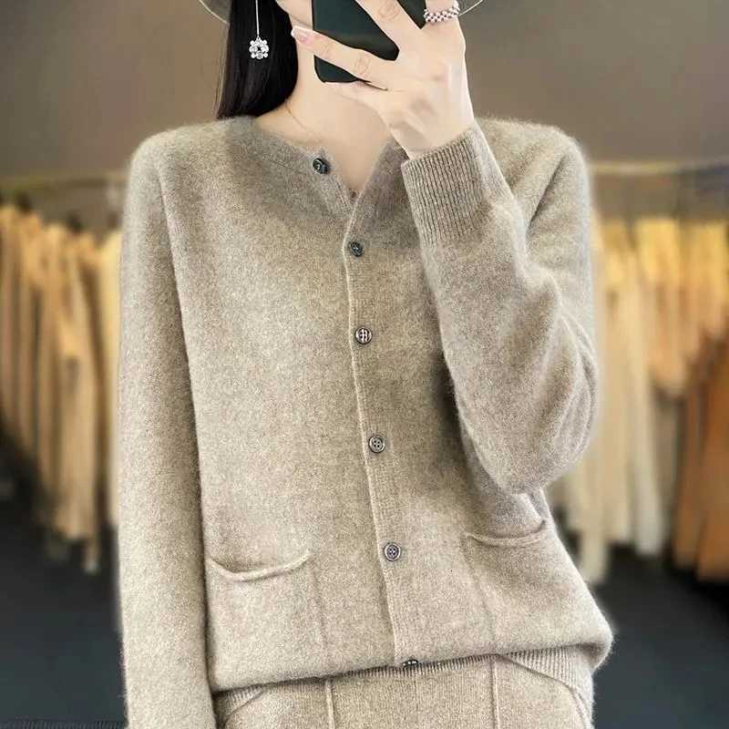 Fashion Women 100 Merino Wool Cardigans Cashmere Sweater Autumn Winter Oneck Long Sleeve Knitwear Female Basic Clothing TopsT251028