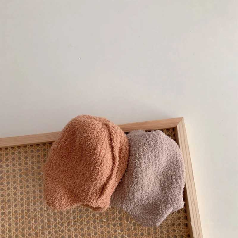 Winter Warm Baby Ear Protection Hat Solid Color Coral Velvet Kids Pompom Beanies Bonnet Plush Ball Children Earmuffs Cap 27year251028