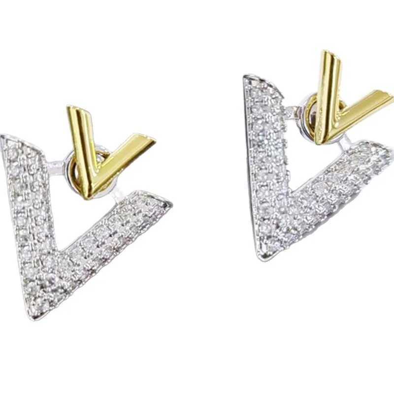 Letter double V stud earrings highend sense front and rear two wear size Vshaped full zircon niche rhombus versatile earringsW251029