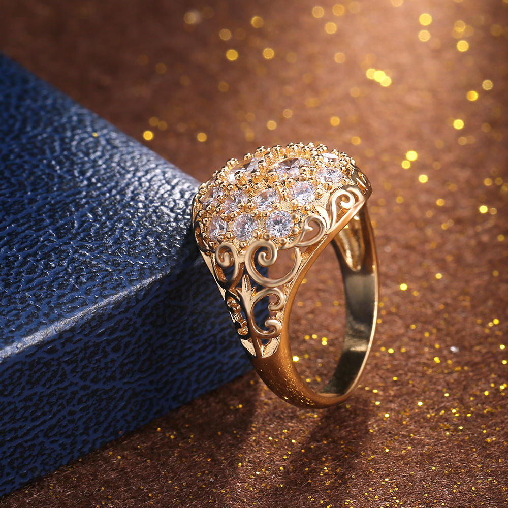 Vintage Women Fashion Jewelry 18K Gold Fill Round Cut 5A Zircon CZ Diamond Hollow Top Sell Party Elegant Lady Wedding Engagement Band Ring Gift