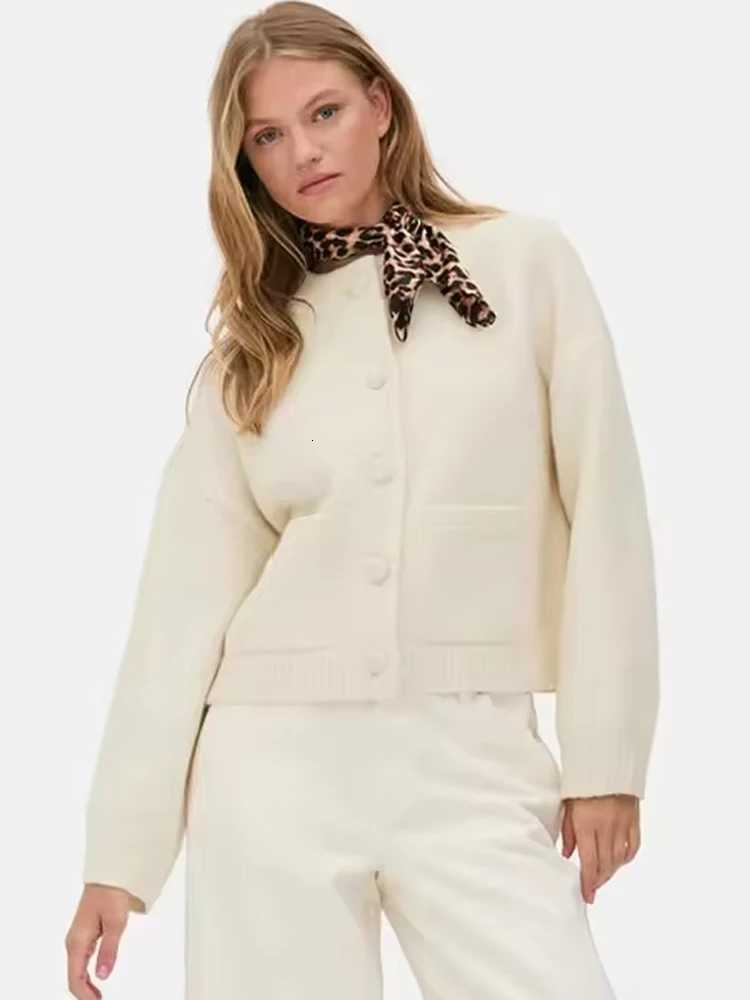 FSMG Casual Solid O Neck Single Breasted Cardigan For Women Elegant Full Sleeve Pocket Knitted Sweater Autumn Lady Chic KnitwearT251028