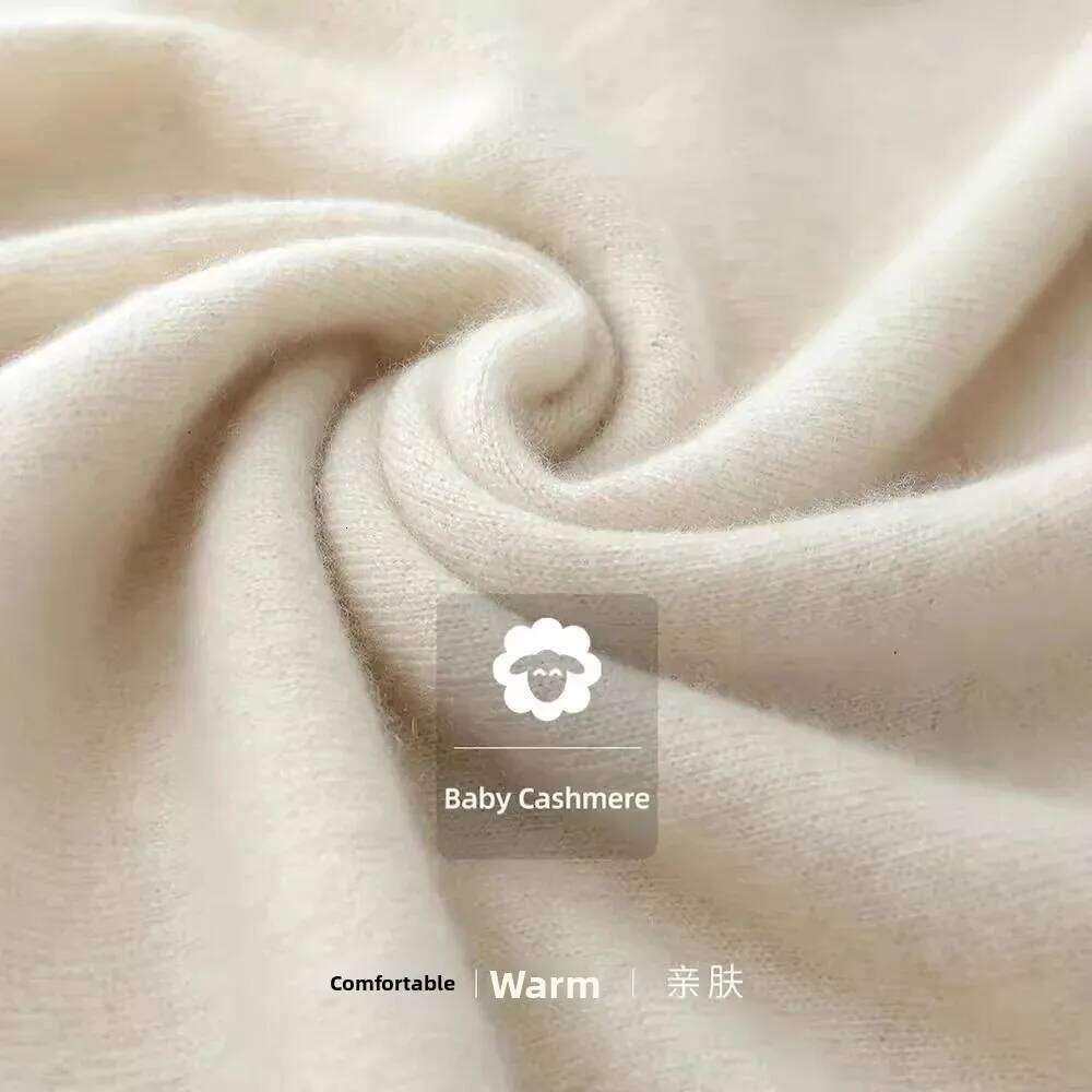Women's High Collar Knitted Sweater Half Zip V Cashmere Thick Winter Fashionable Retro Style Full Sleeve Crew Neck Top Designer Sweater Women Bea