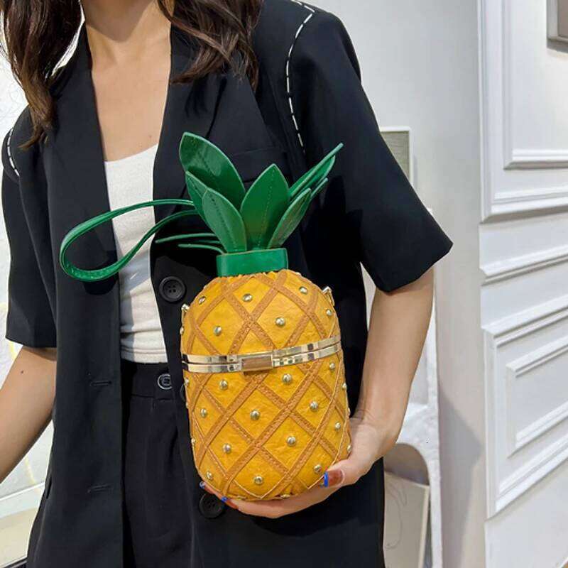 2025 New Korean Fashion Versatile Crossbody Personalized Pineapple Shaped Women's Handbag Shoulder Bag