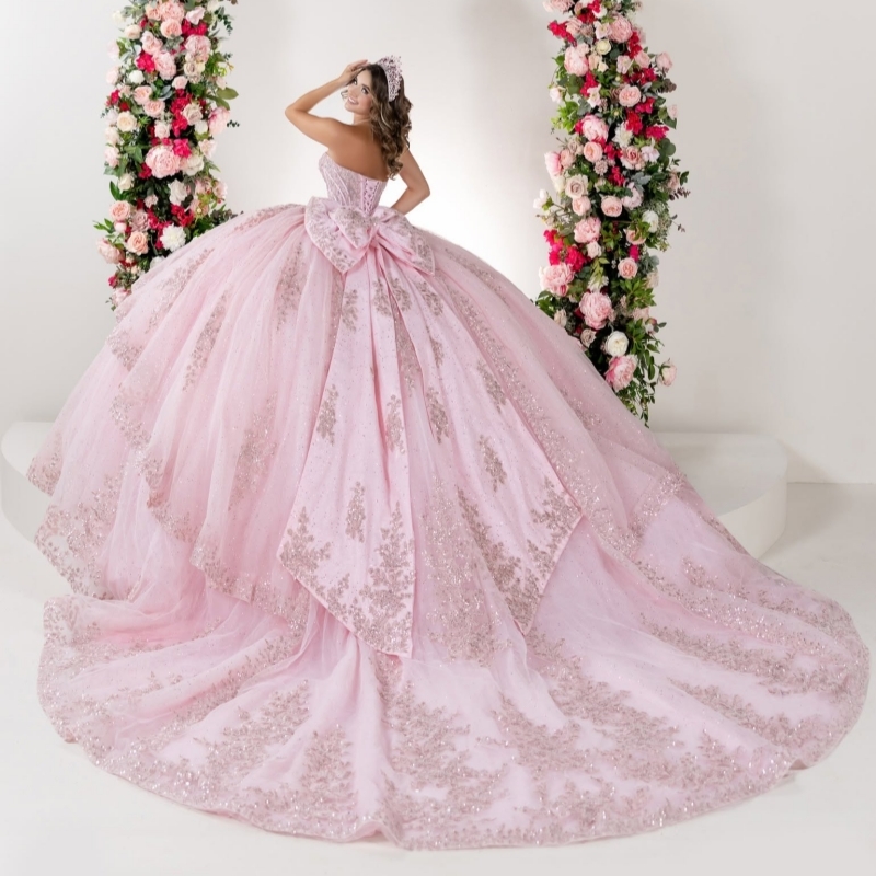 Light Pink Shiny Quinceanera Dresses Off The Shoulder Applique Lace Beads Bow Tull Party Birthday Sweet 16 Dress Vestidos 15 de anos