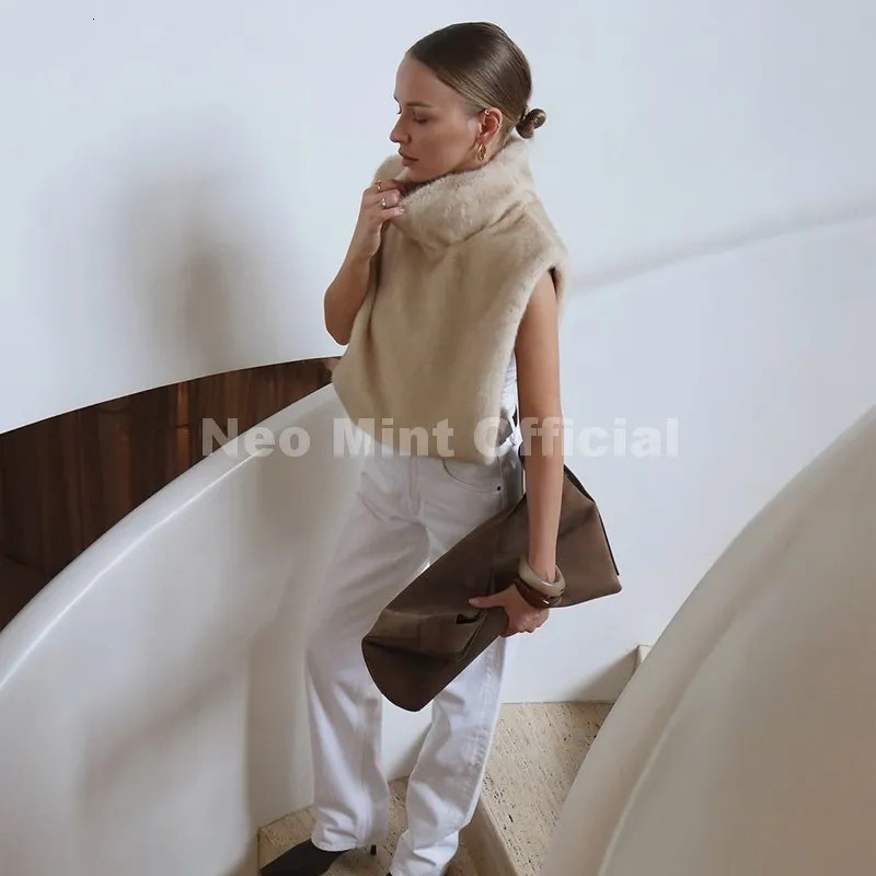 Neo Mint Fashion Faux Fur Sable Vest Crop Top Autumn Winter Turtleneck Eco Mink Tank Tops Sleeveless Jacket Coat 251028
