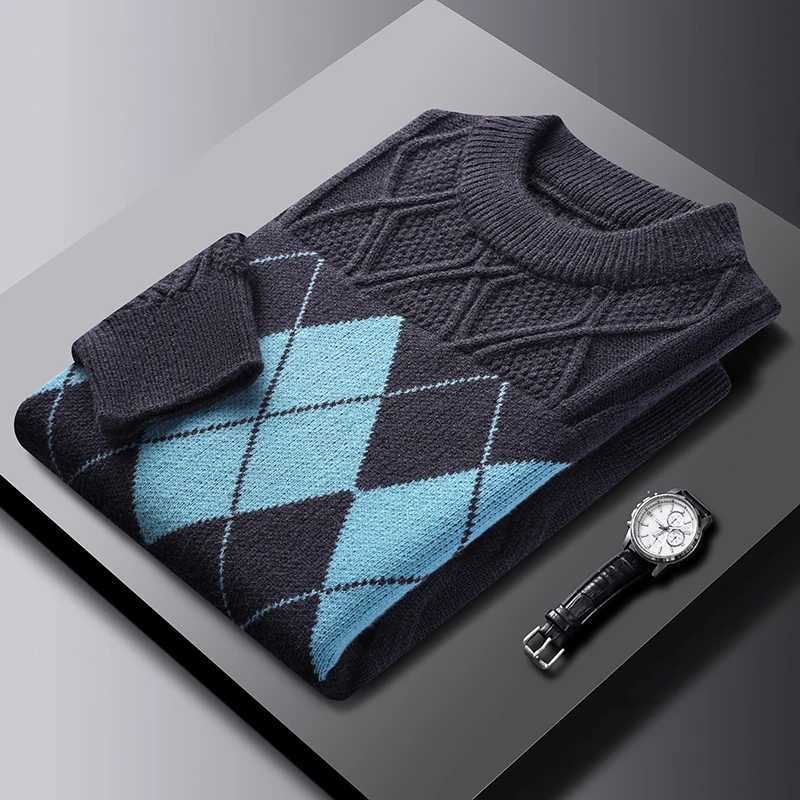 Personality checkered jacquard knitted mens sweater luxurious brand comfort warm new fashion color blocked round neck pullover J251029