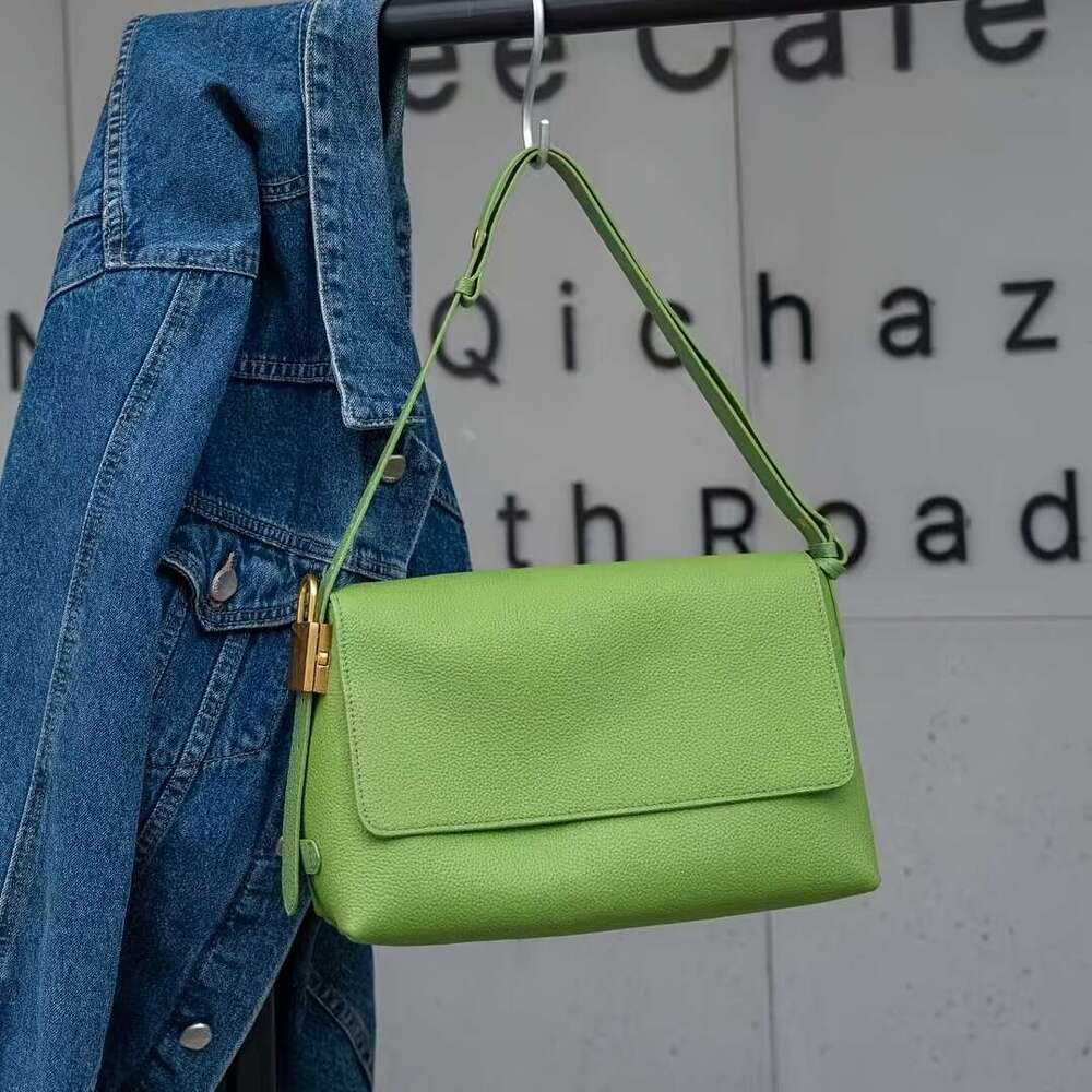 2025 New Genuine Women Bag With Lock Closure Shoulder Strap, Layered Cowhide Polyester Lining Oil Edging, 5 Colors Deep