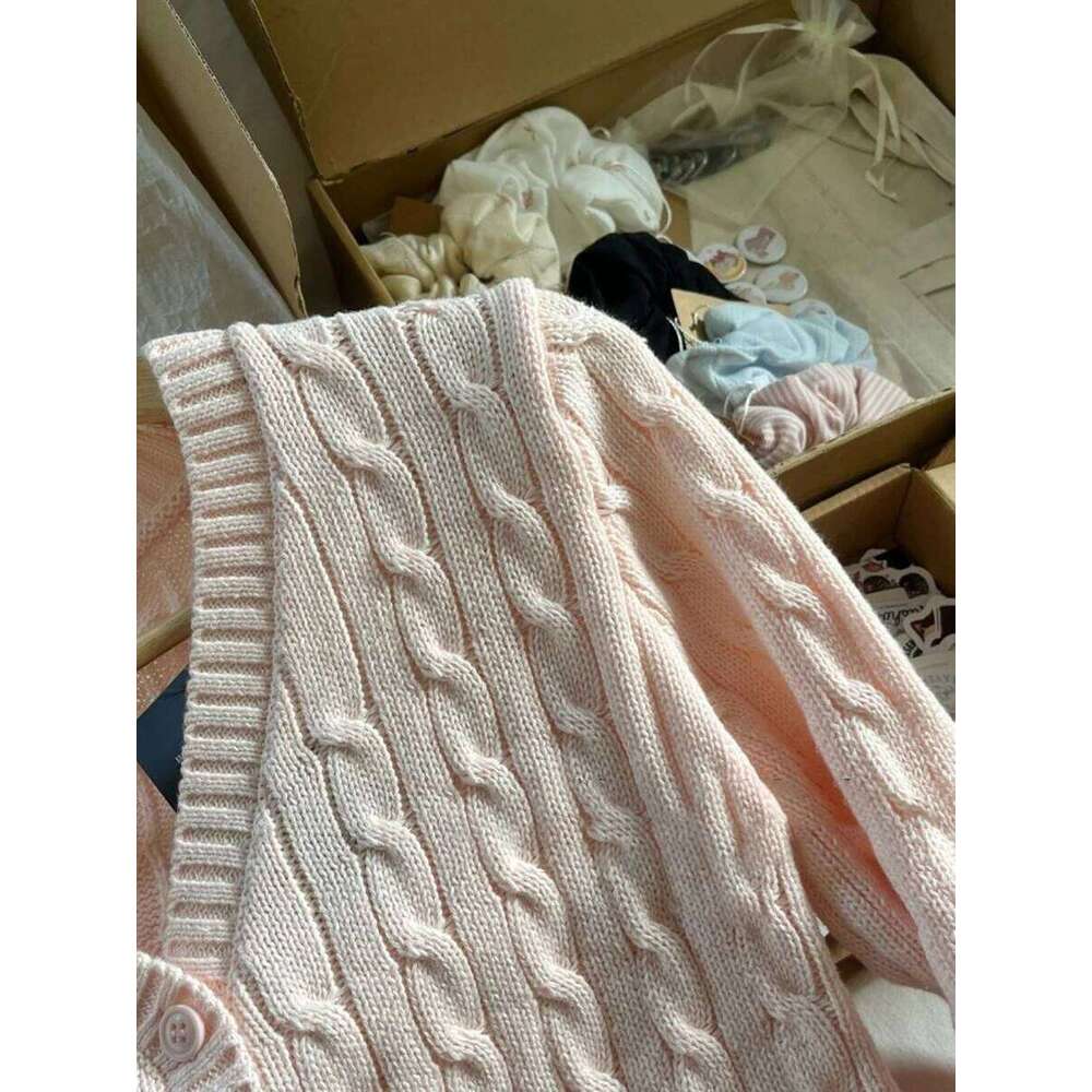 New Pink Twisted Flower Sweater Cardigan Autumn Long Sleeve V-Neck Single Breasted Knitcoat Solid Simple Cotton Sweet Sweaters