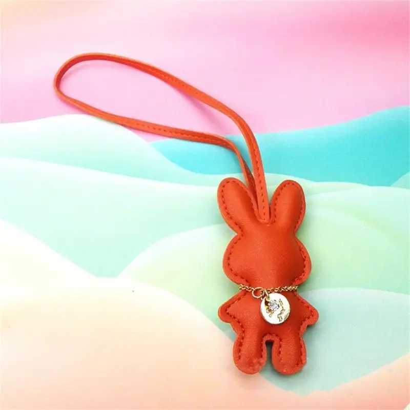 Elegant Rabbit Keychain Pendant Artificial Leather Bunnys Keyring Ornament Versatile Animal Bag Charm AccessoryW251029