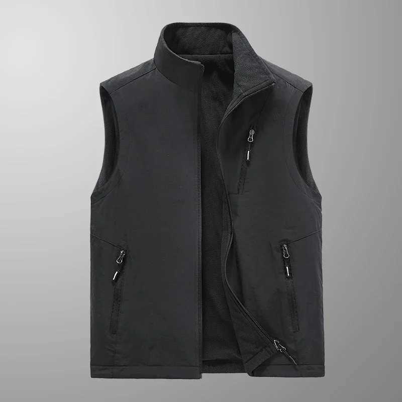 Mens Outdoor Fishing Casual Highquality Sports Vest Comfortable Versatile for Spring and Autumn Breathable and Warm Vest W251029