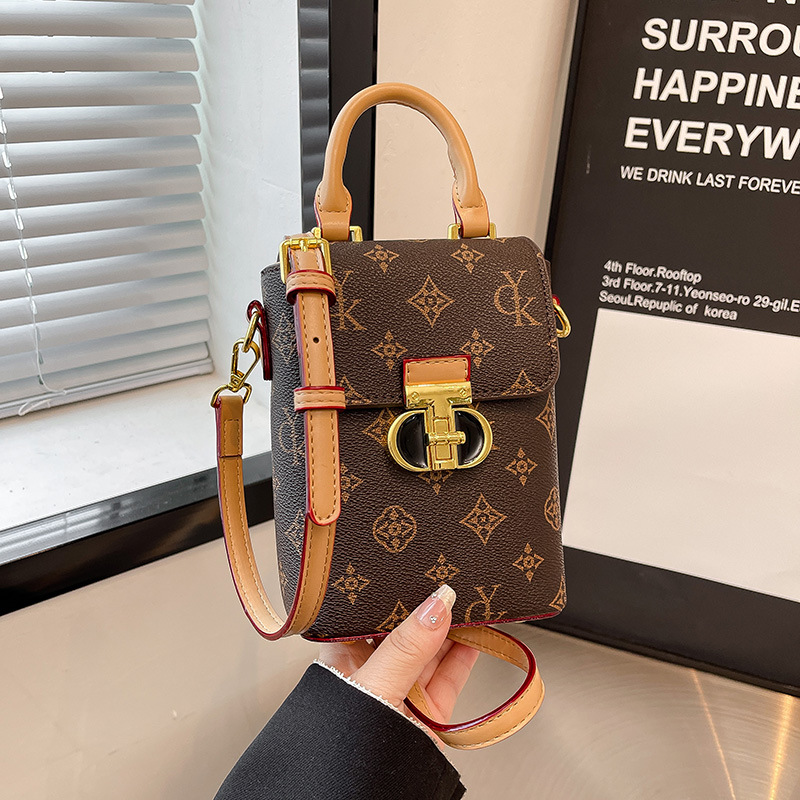 The New Fashion Box Bag Handbag Mobile Phone Bag Senior Sense Color Contrast Bag Ladies Popular All Kinds Of Cross-Body Bag 2025s hot