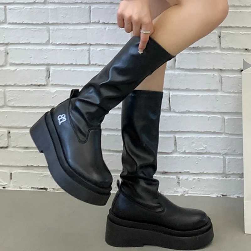 Autumnwinter New Round Toe Square Heel Fashionable Elegant Womens High Boots Thick Soles Retro Temperament Knight Boots Z251029