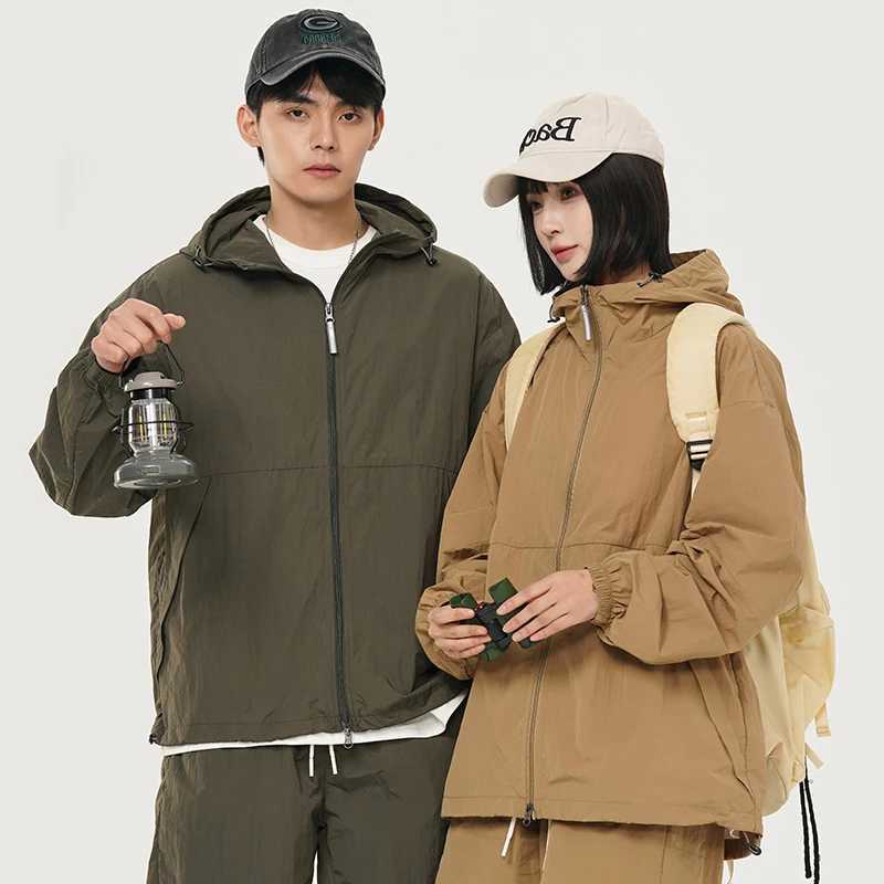 Men Hiking Jackets Waterproof SunProtective Coats Summer Quick Dry Hooded Windbreak Mountaineering Aamping Jacket Women Coats J251029