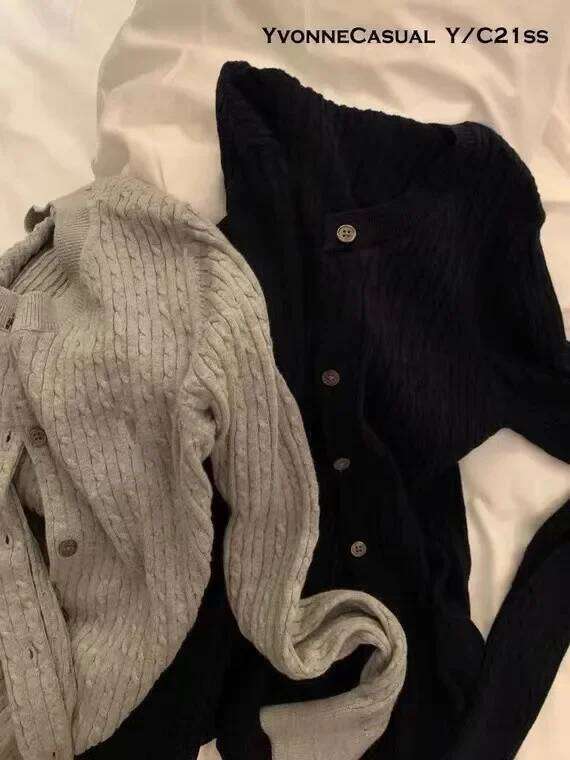 Autumn Winter New Style Pure Wool Knitted Cardigan Women's Simple Round Neck Twisted Pattern Solid Color Long Sleeve Trendy Women Sweater Designe