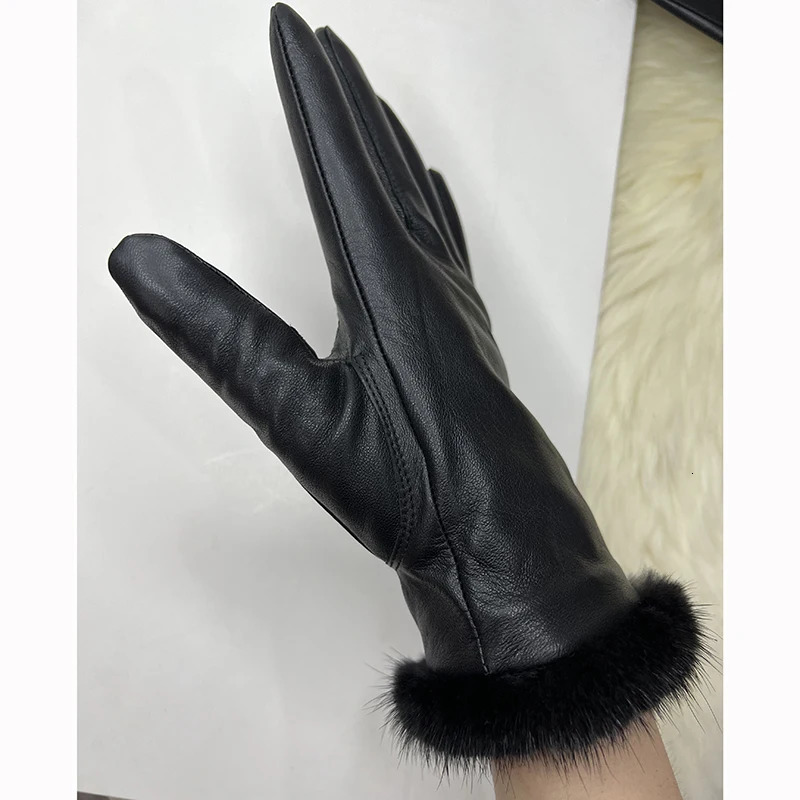 Male And Female Mink Fur Gloves Sheepskin Velvet Lining Black Womens Leather Gloves Mens Highgrade Mink Fur Motorcycle Gloves 251029