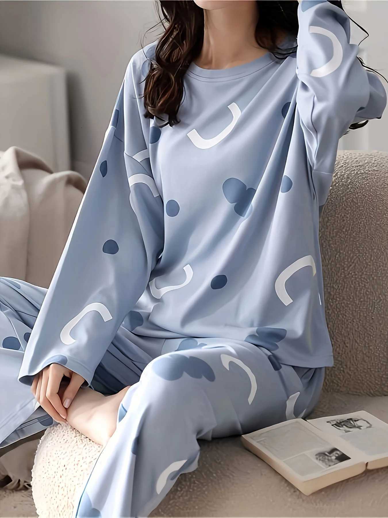Womens LongSleeve AutumnWinter Pajama Set PlusSize and LooseFitting Suitable for Wearing OutsideT251029