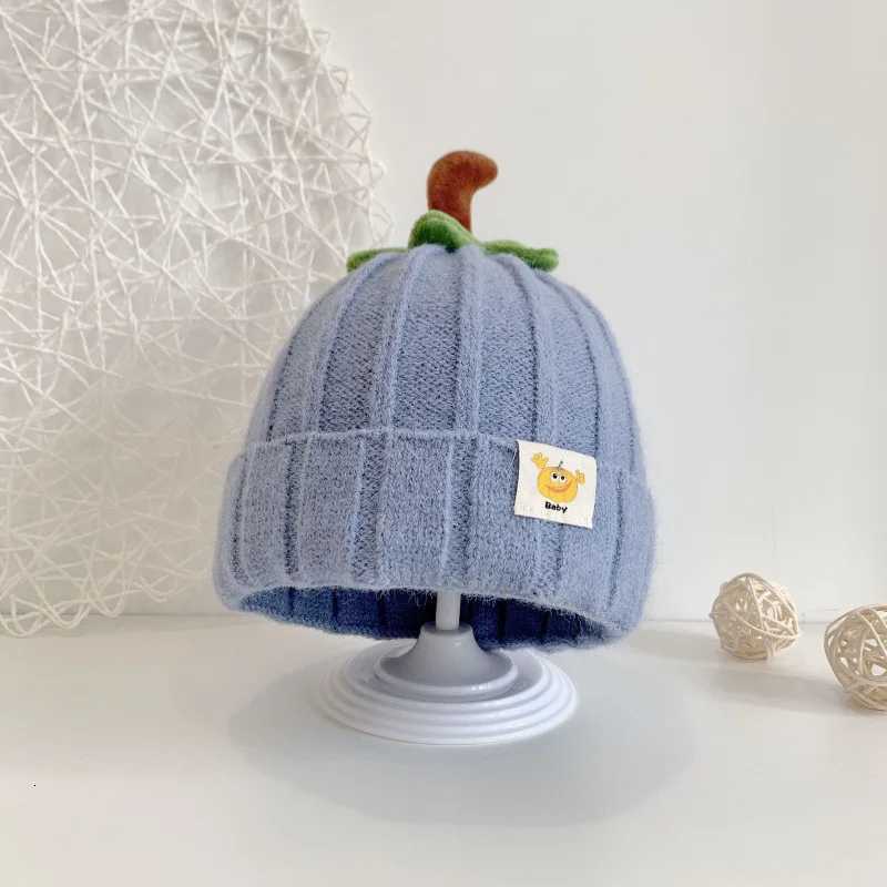 1 Piece Cute Cartoon Newborn Warm Hats Sweet Funny Pumpkin Infant Baby Protection Head Cap Autumn Winter Soft Crochet Bonnet251028