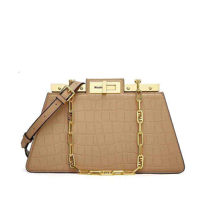 New Trendy Niche Women s Handbag Fashionable Versatile Single Shoulder Underarm Bag Hard Leather Hip Hop Style