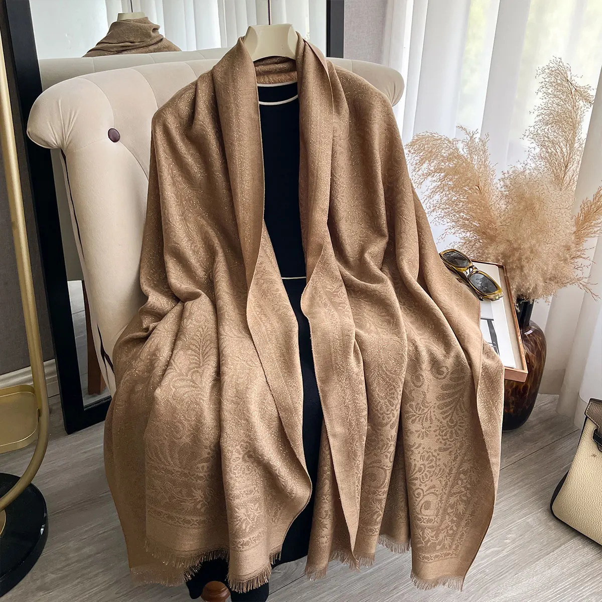 Elegant Muslim Women Long Hijab Scarf with Golden Thread Spring Autumn Sun Protection Shawl Wrap Decoration Headscarf 251013
